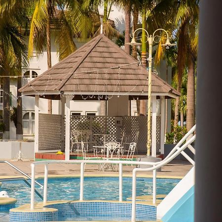 Czar'S Oasis Apt B27 @ Ocho Rios Esterno foto