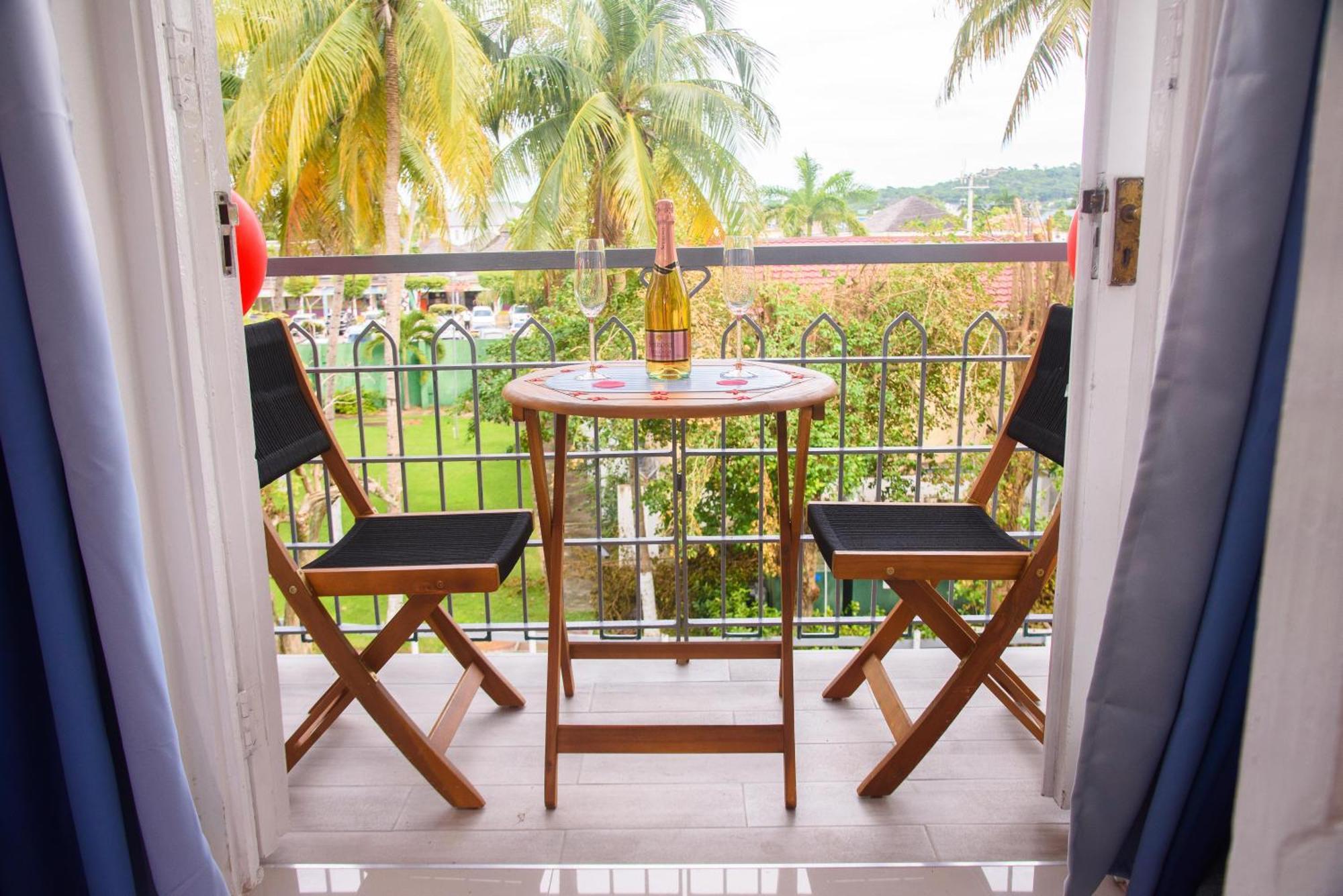 Czar'S Oasis Apt B27 @ Ocho Rios Esterno foto